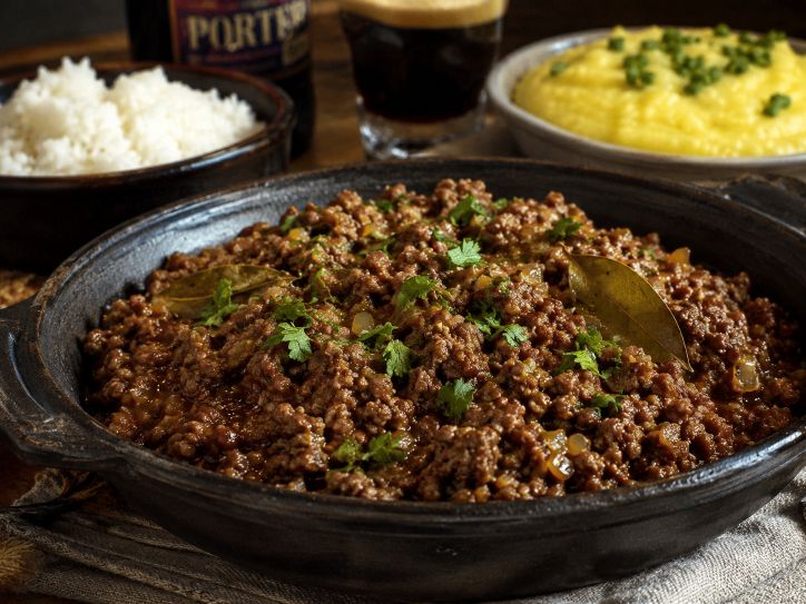 carne moida na cerveja preta
